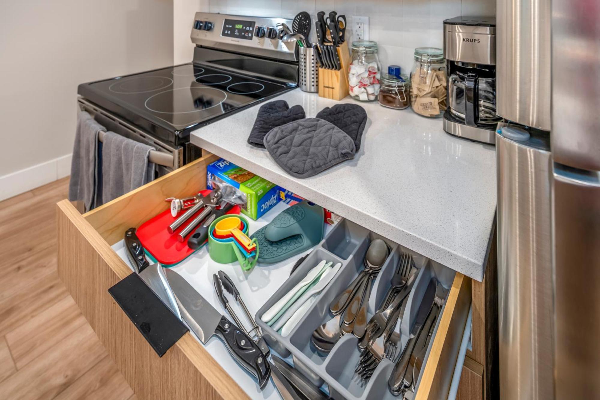 Prime Otr, 3 Lux Queen Beds, Two 55In Tvs, Steps To Tql, Findlay Market, Light Rail, Fast Wifi Cincinnati Luaran gambar